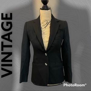 70’s Vintage Evan Picone women’s black blazer!